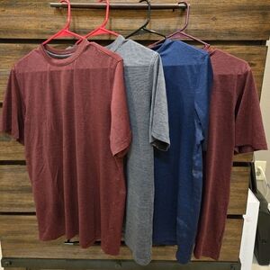 BCG Mens T-Shirts Size Medium Preloved